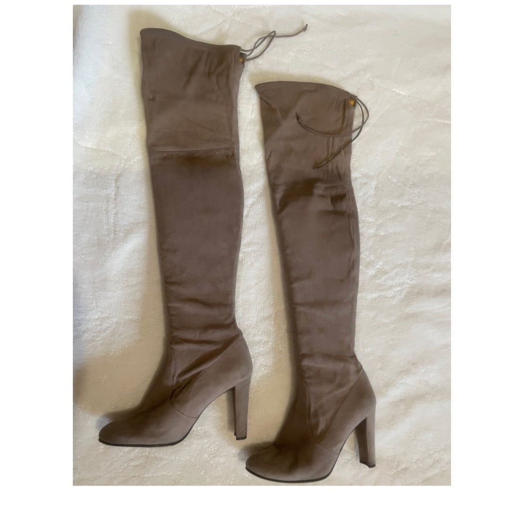 Stuart WEITZMAN Highland Boots in Taupe